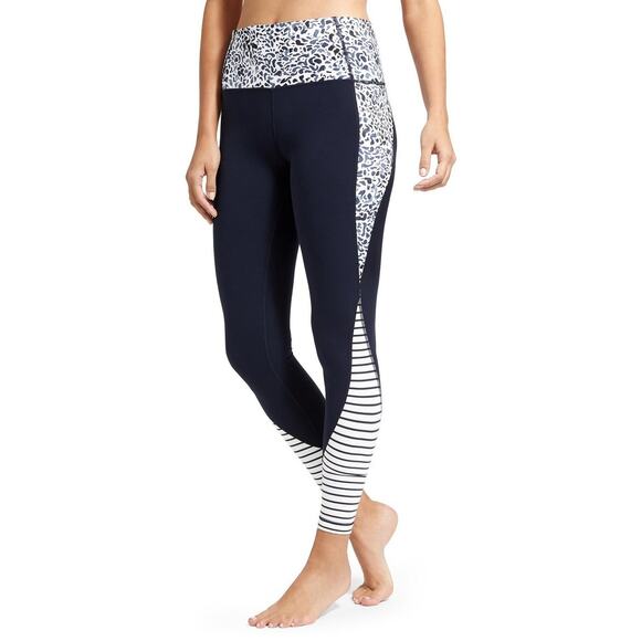 Athleta Petal Salutation 7/8 Ankle Legging Size Small Navy Blue White Athleisure - Picture 1 of 16